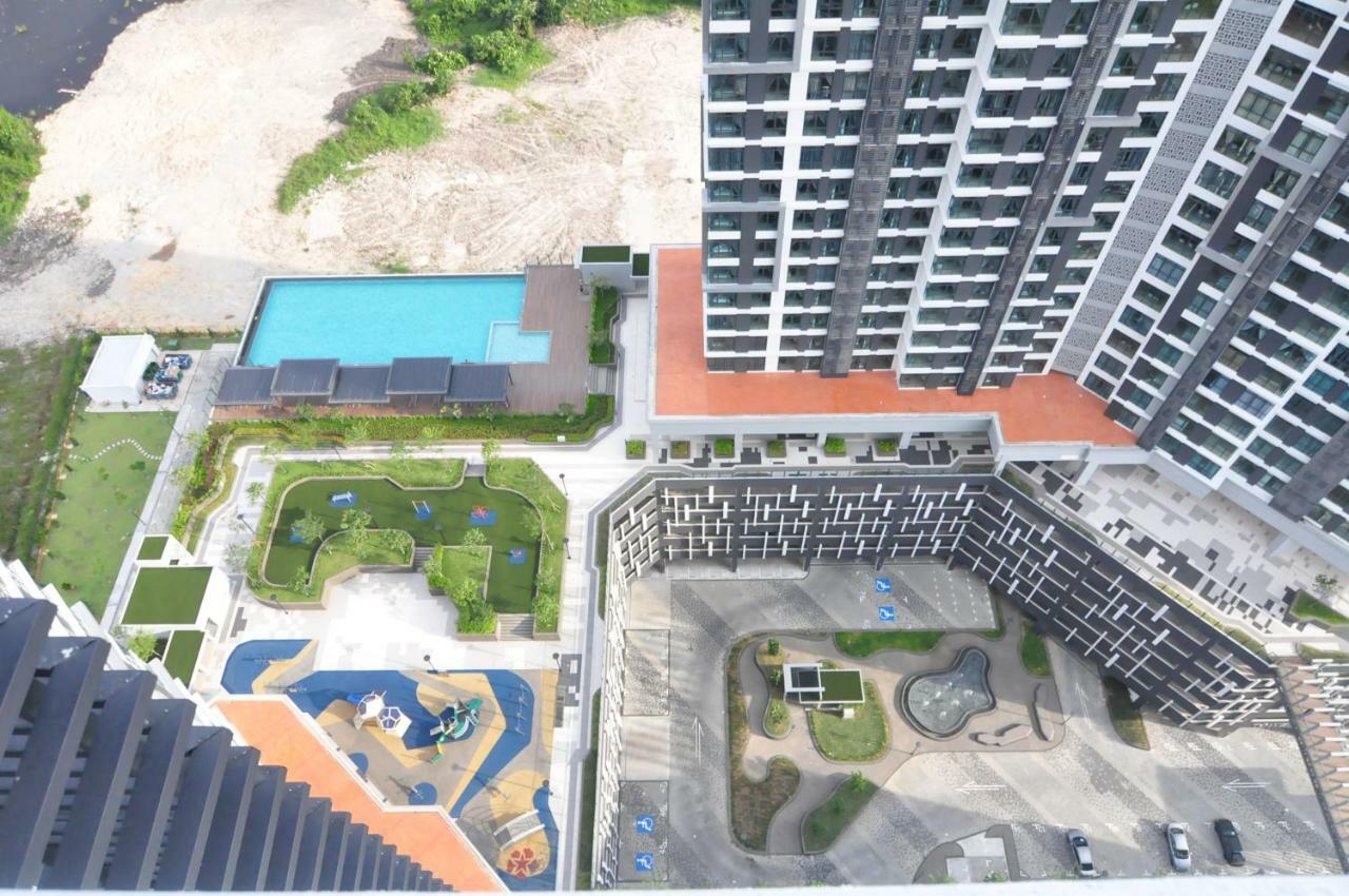Kenwingston Square Garden By Idealhub Cyberjaya Exterior photo